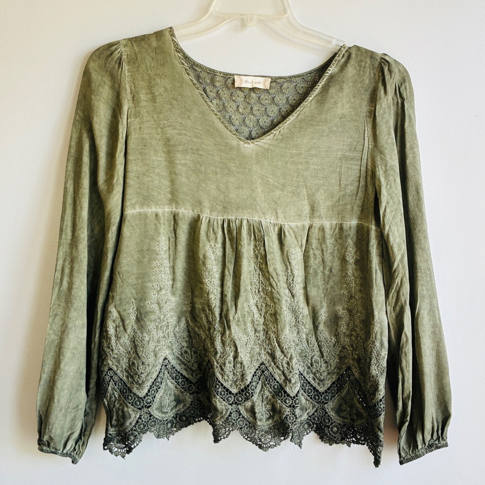 Altar'd State Embroidered Lace Top Shirt Women Small Green Boho Festival